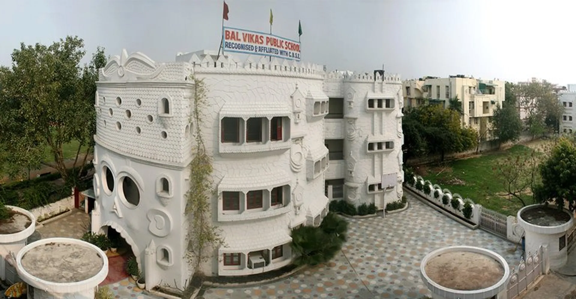 Aadarsh Bal Vikas Public School campus