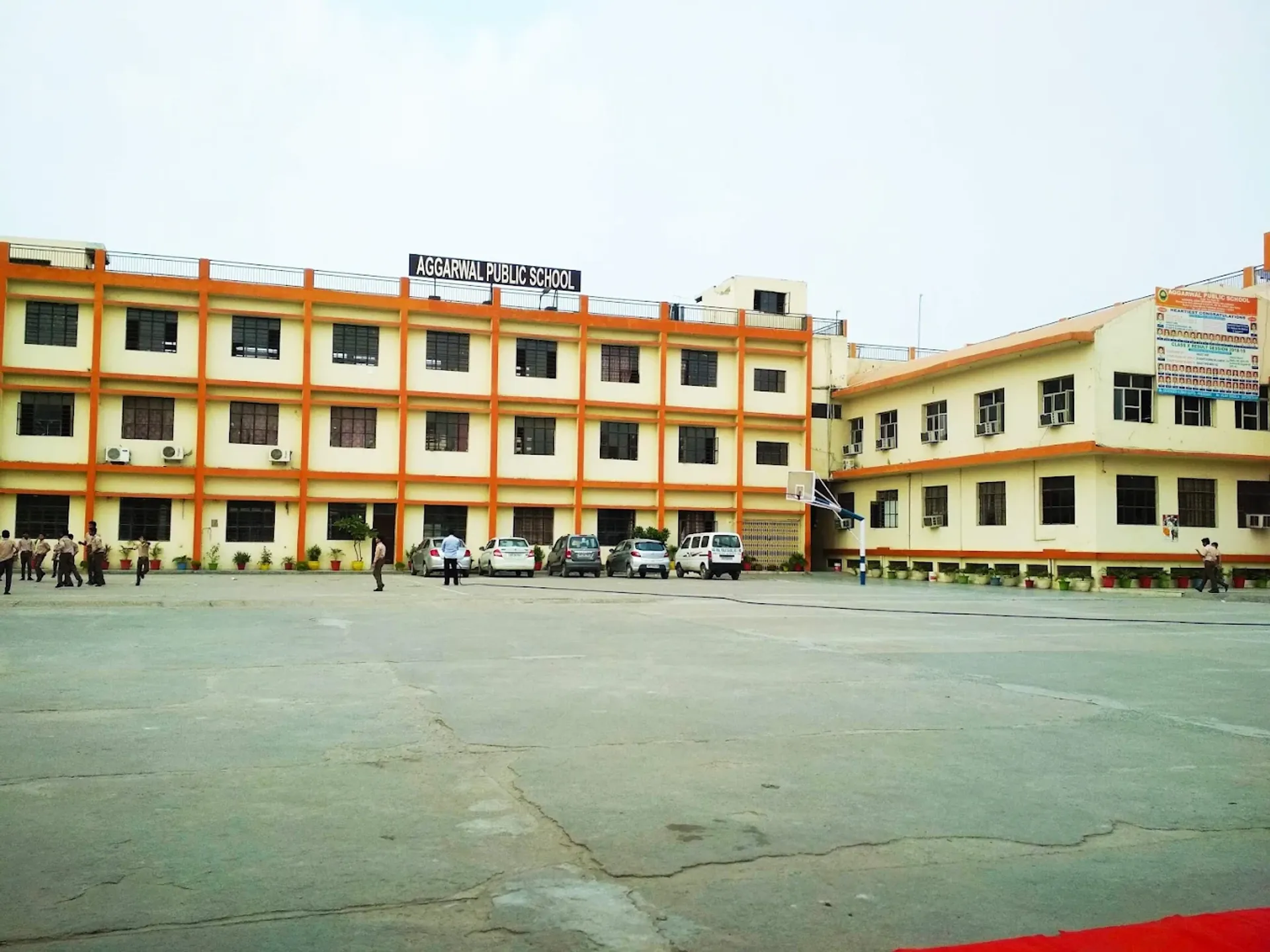 AK Middle School campus