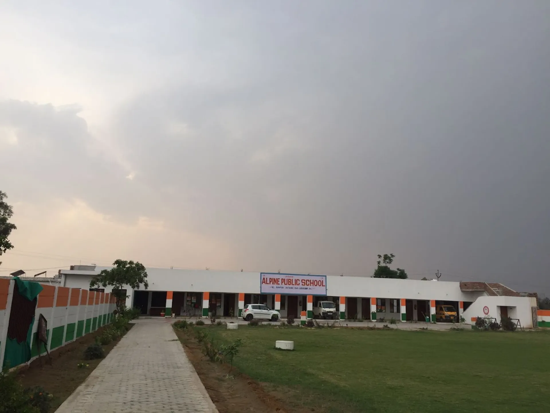 Alpine Public School campus