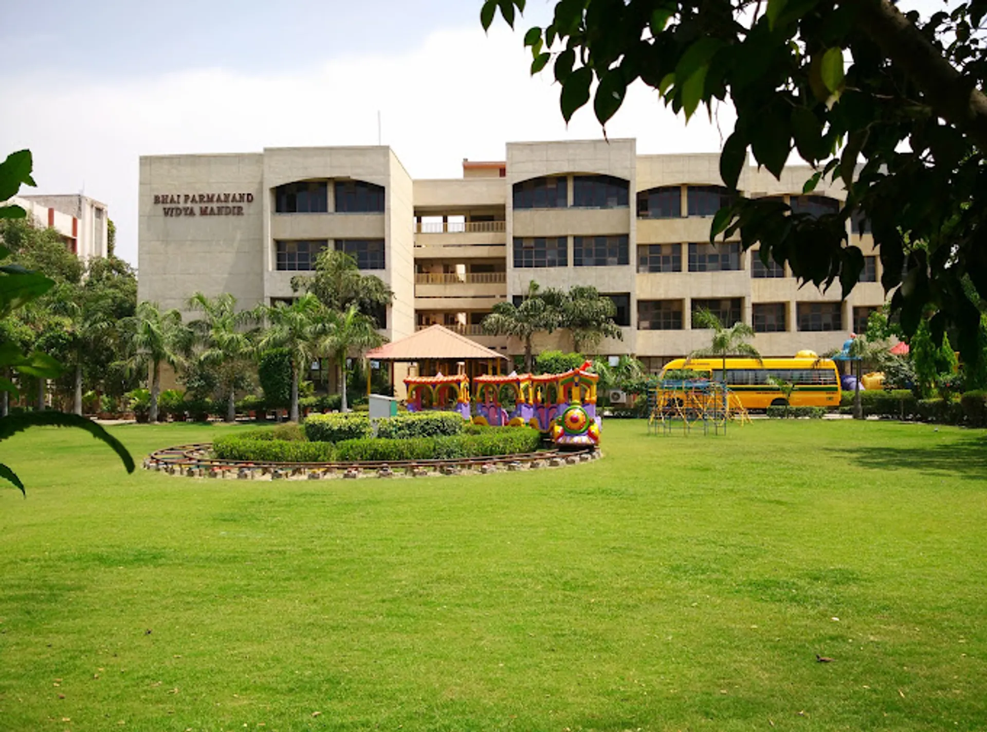 Bhai Parmanand Vidya Mandir campus