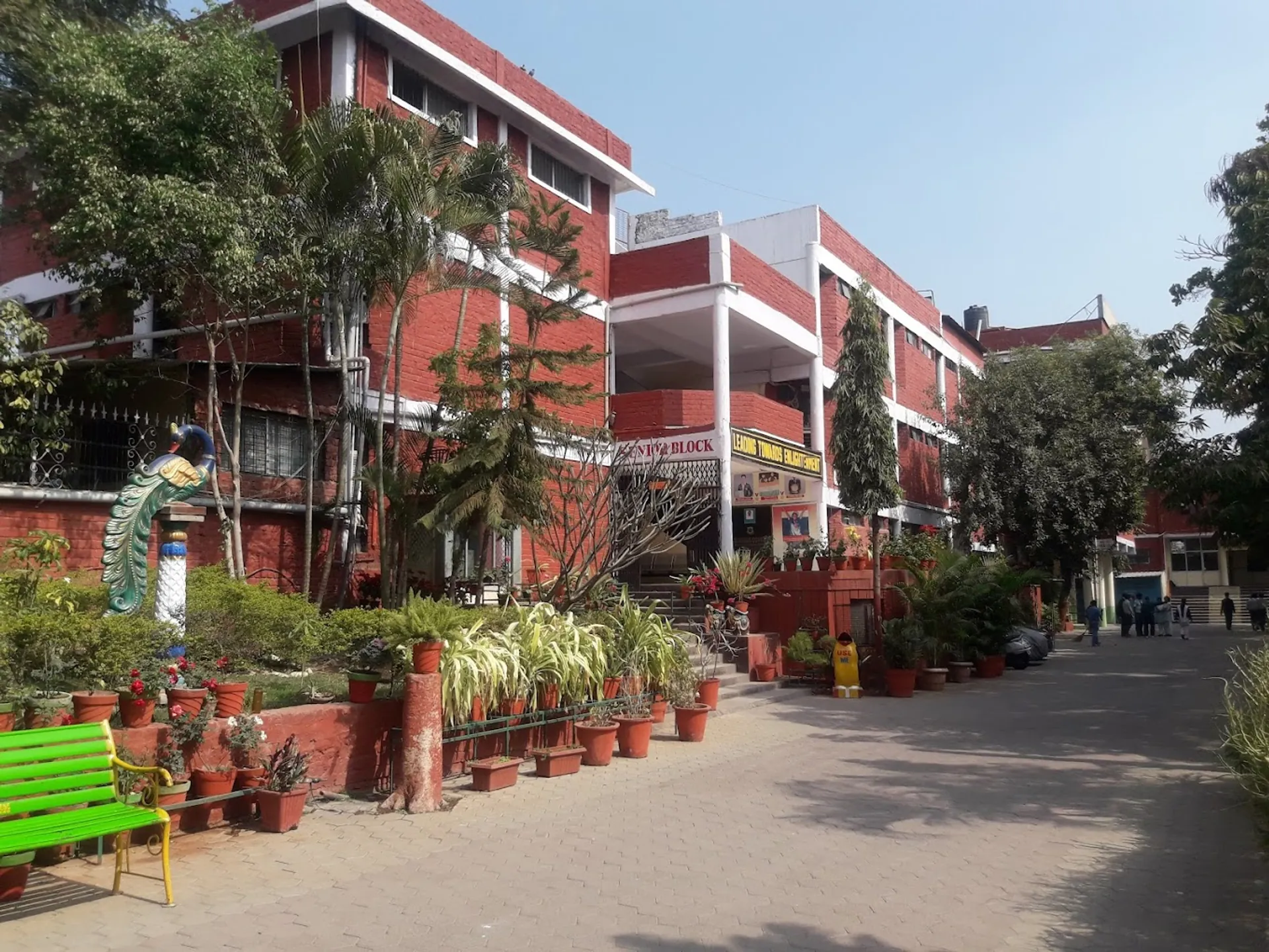 Columbia Convent School