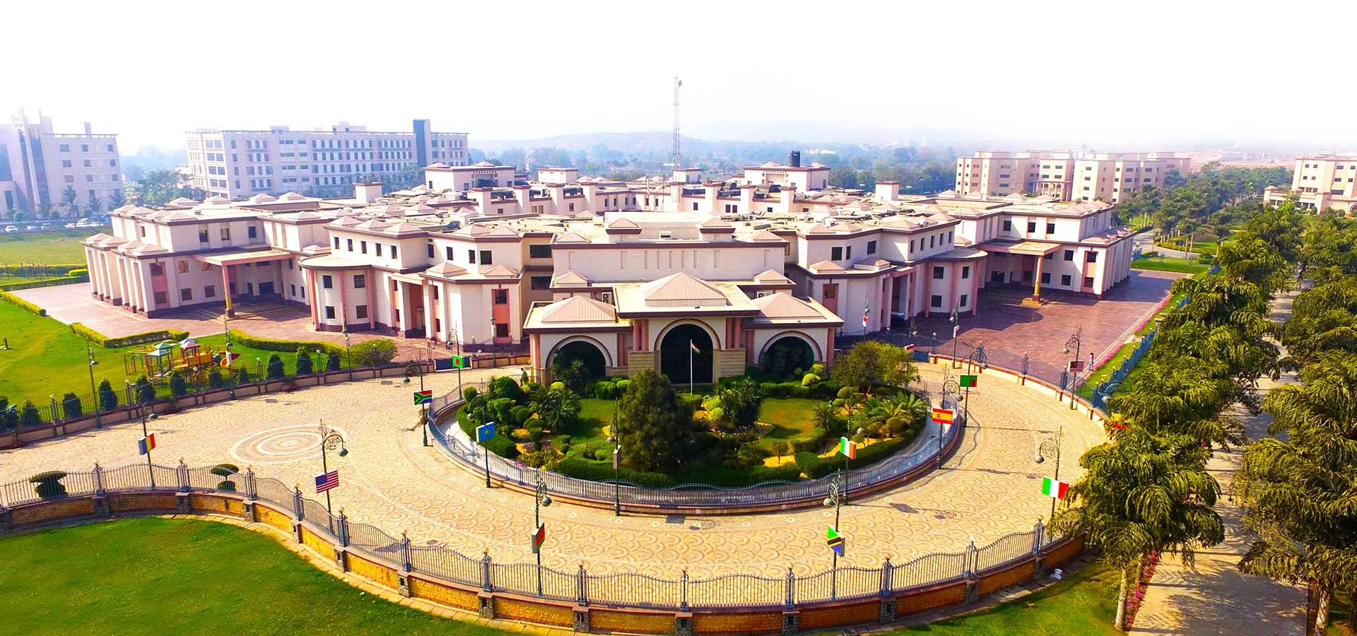 GD Goenka High School