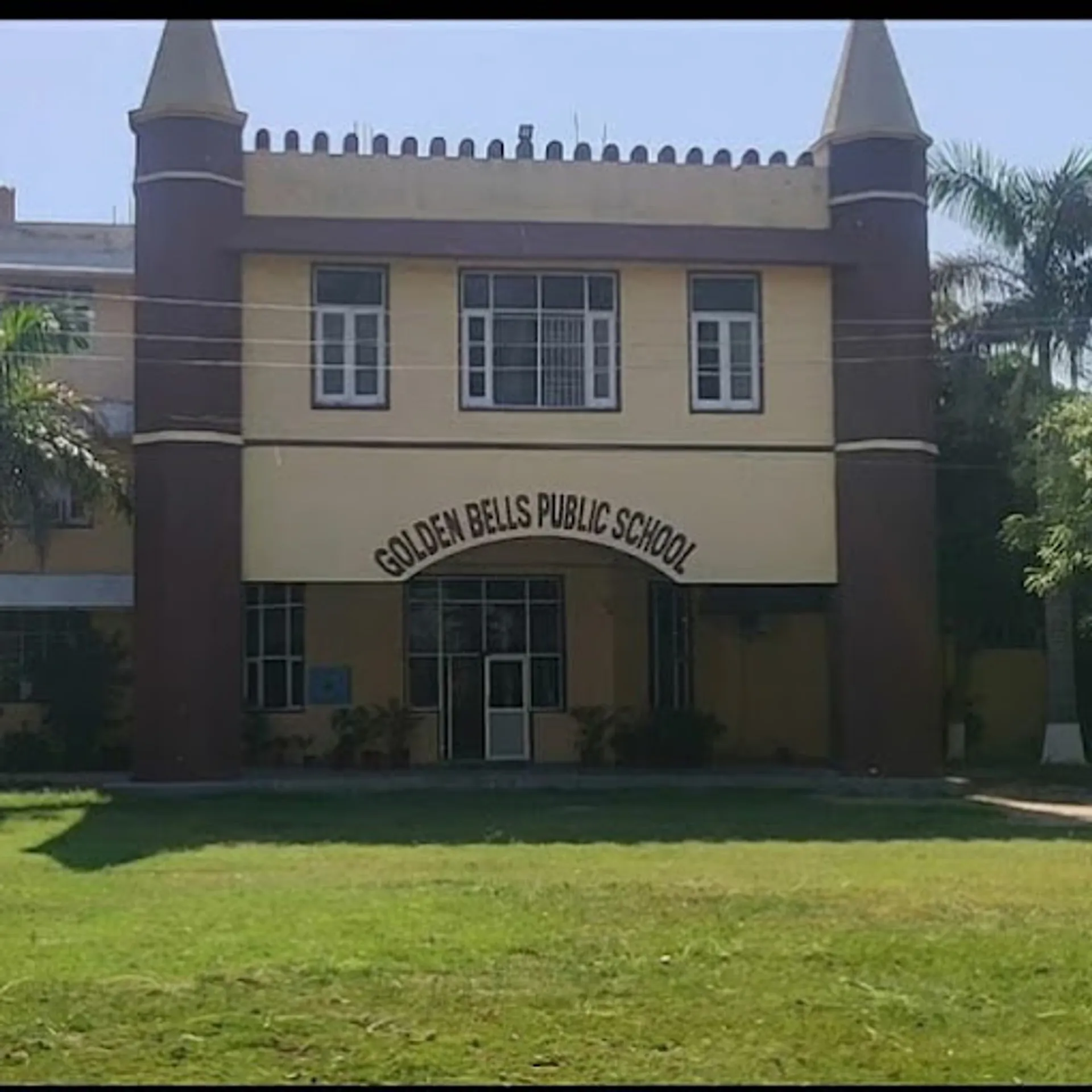 Golden Bells Public School
