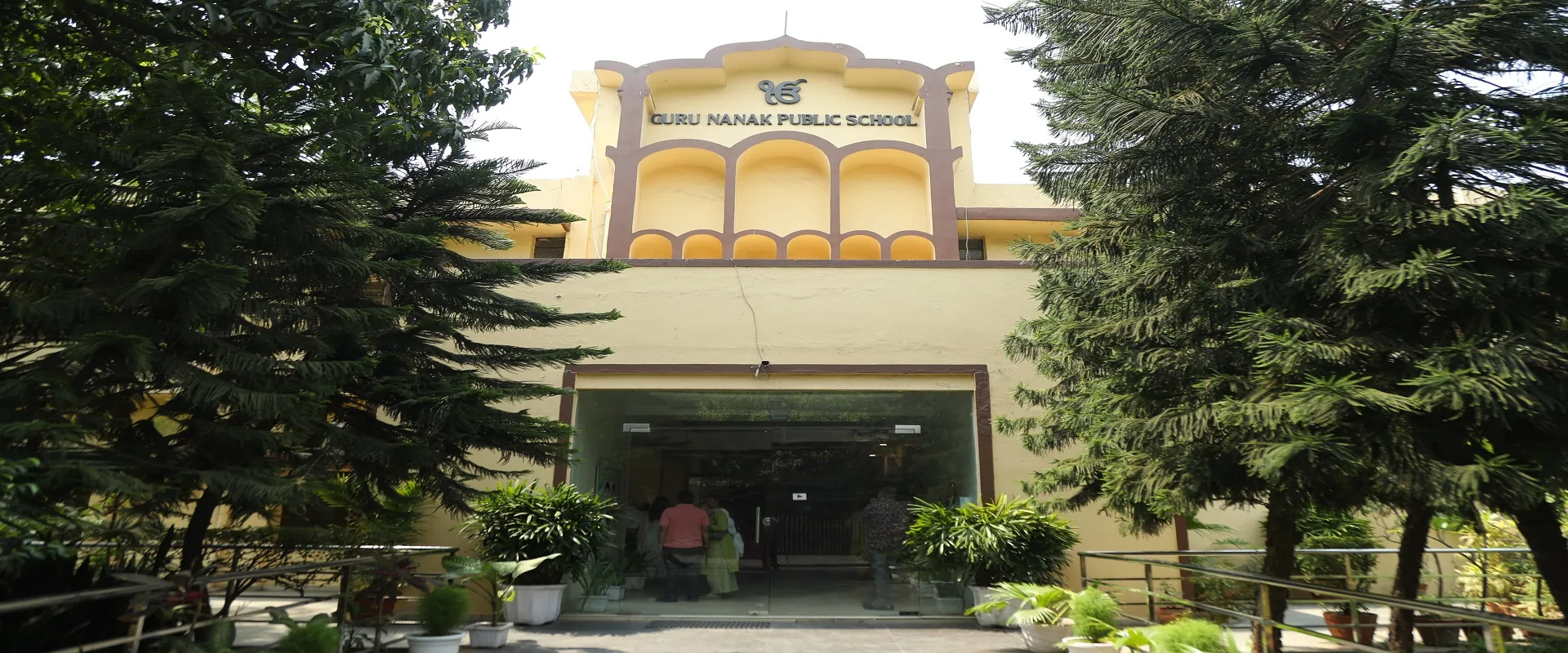 Guru Nanak Public School campus