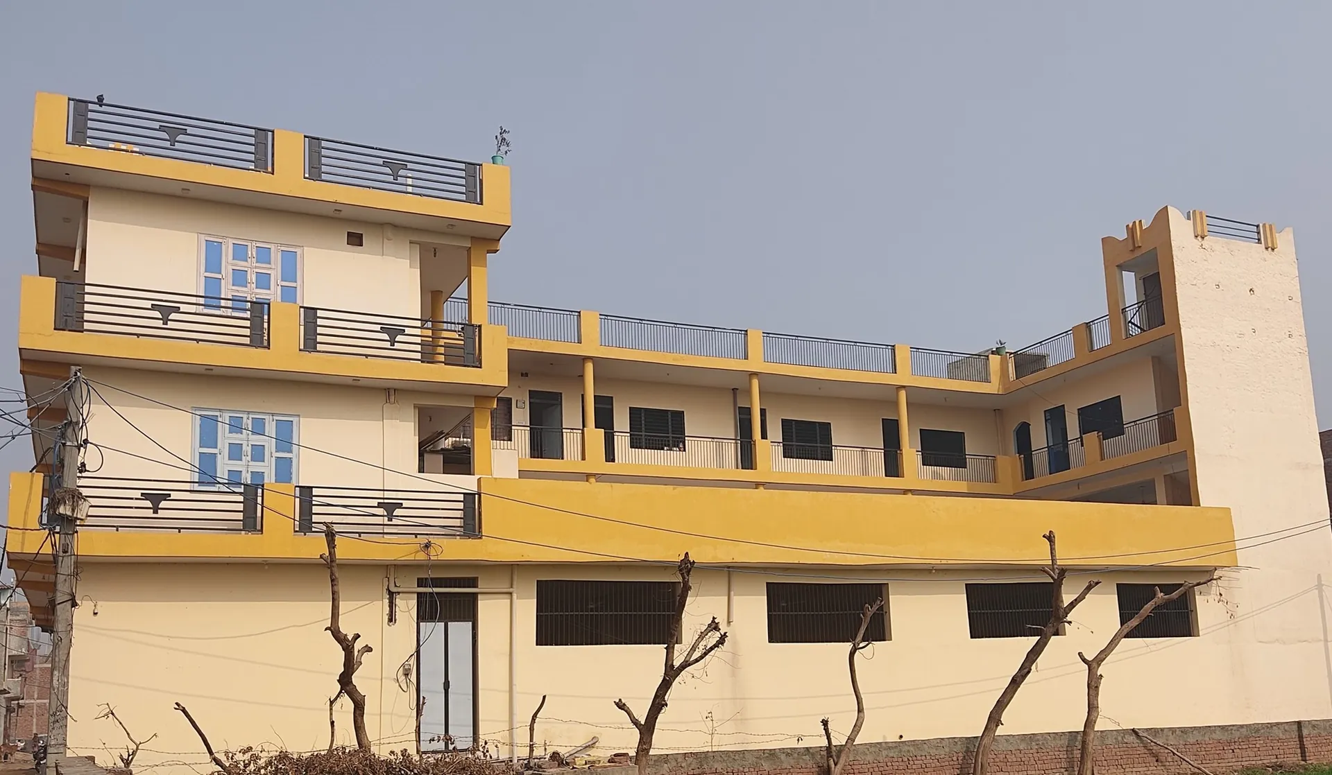 Gyan Ganga Shiksha Niketan campus