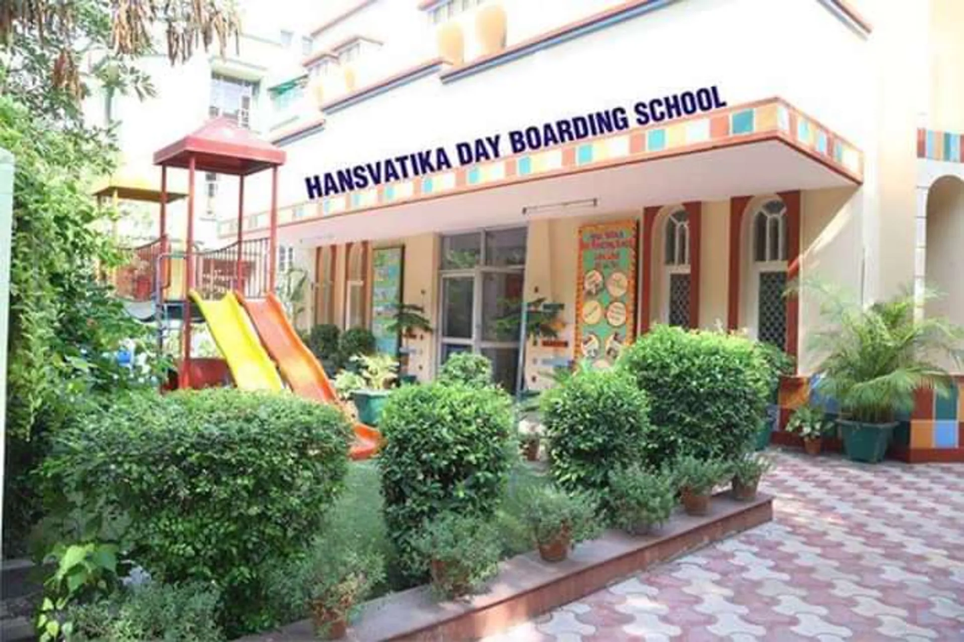 HansVatika Day Boarding School campus