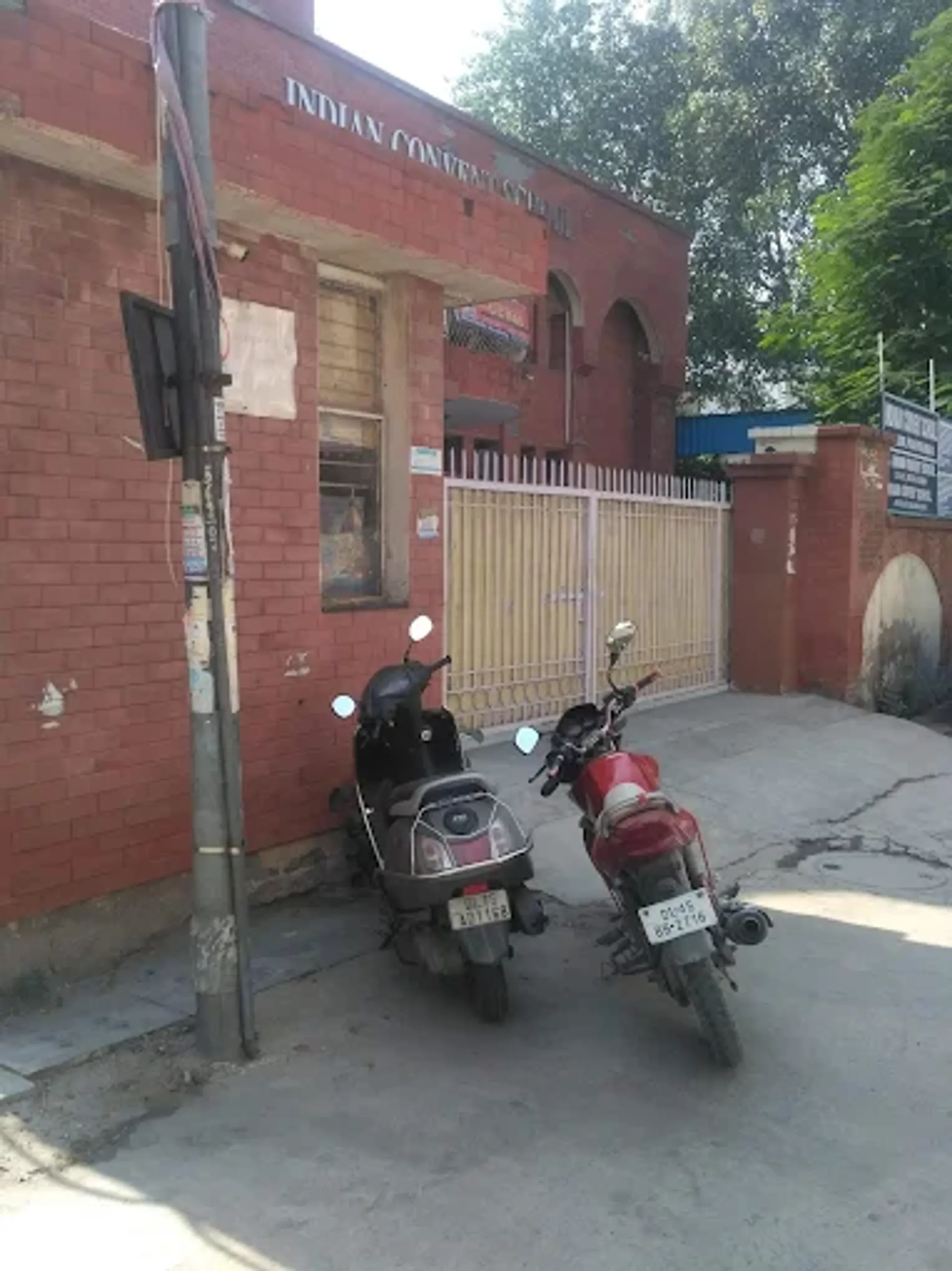 Indian Convent School campus