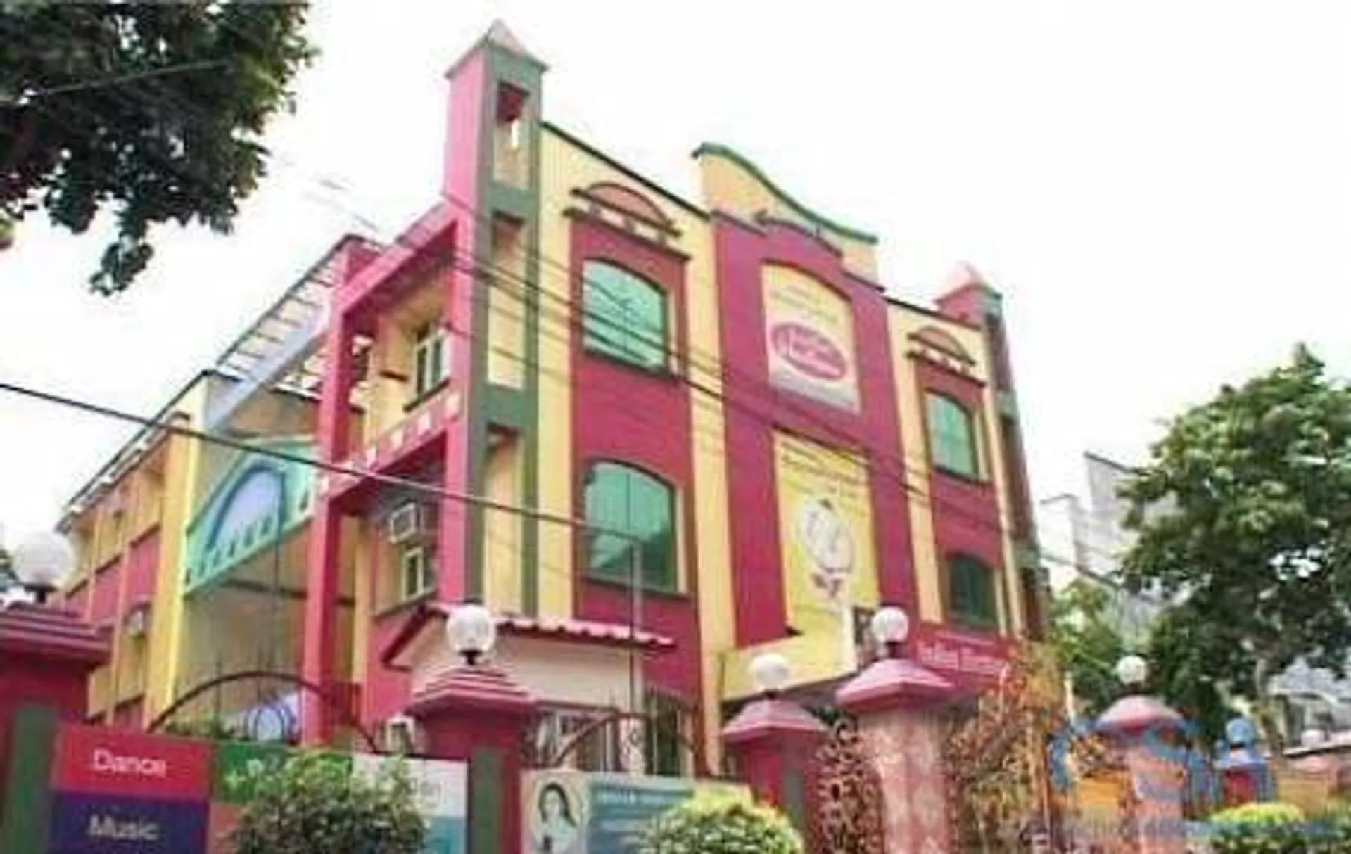 Indian Heritage World School campus