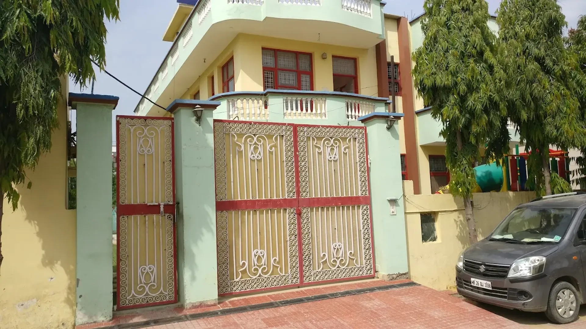 Kamla International Public School campus