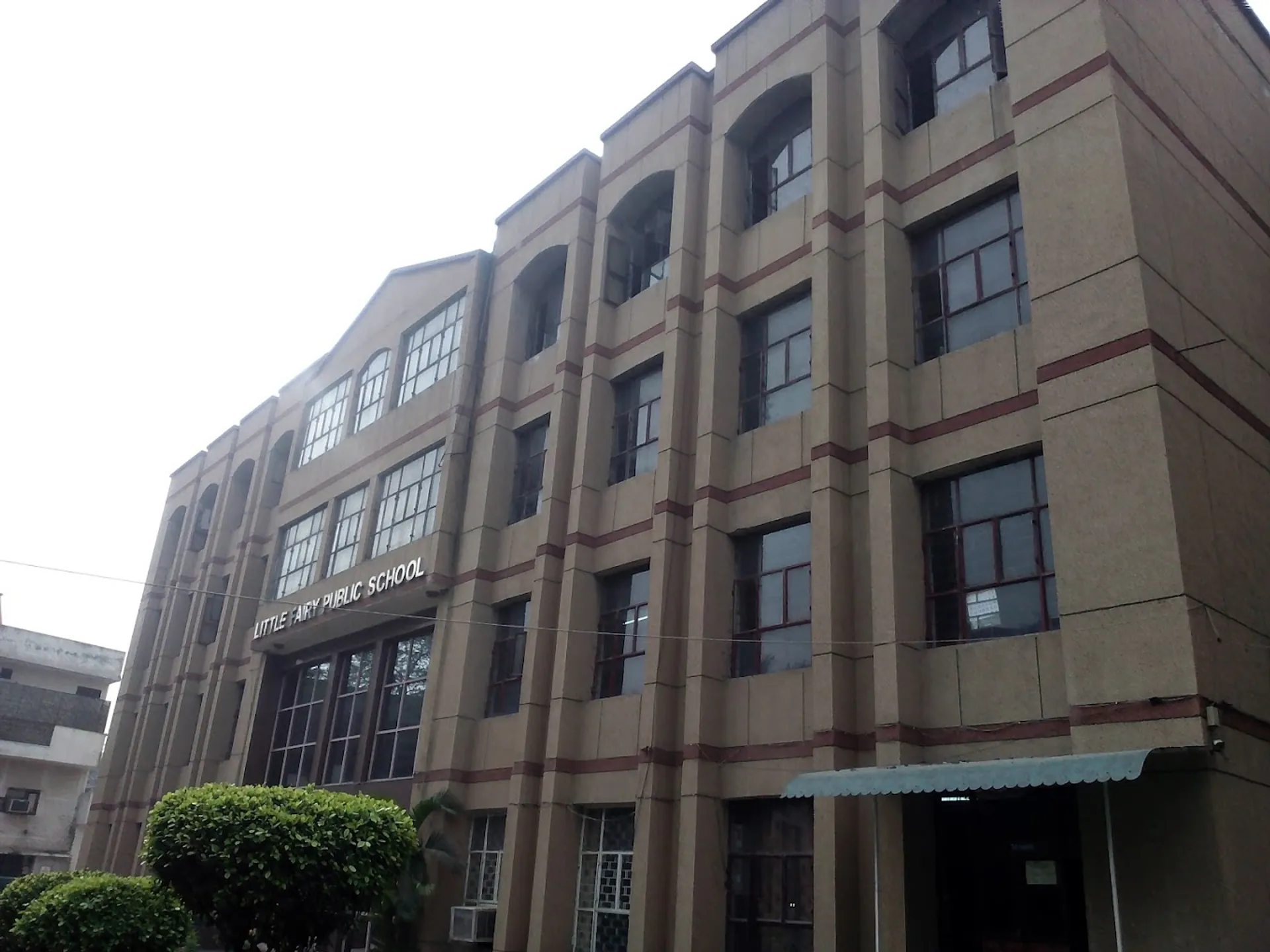 Little Fairy Public School campus