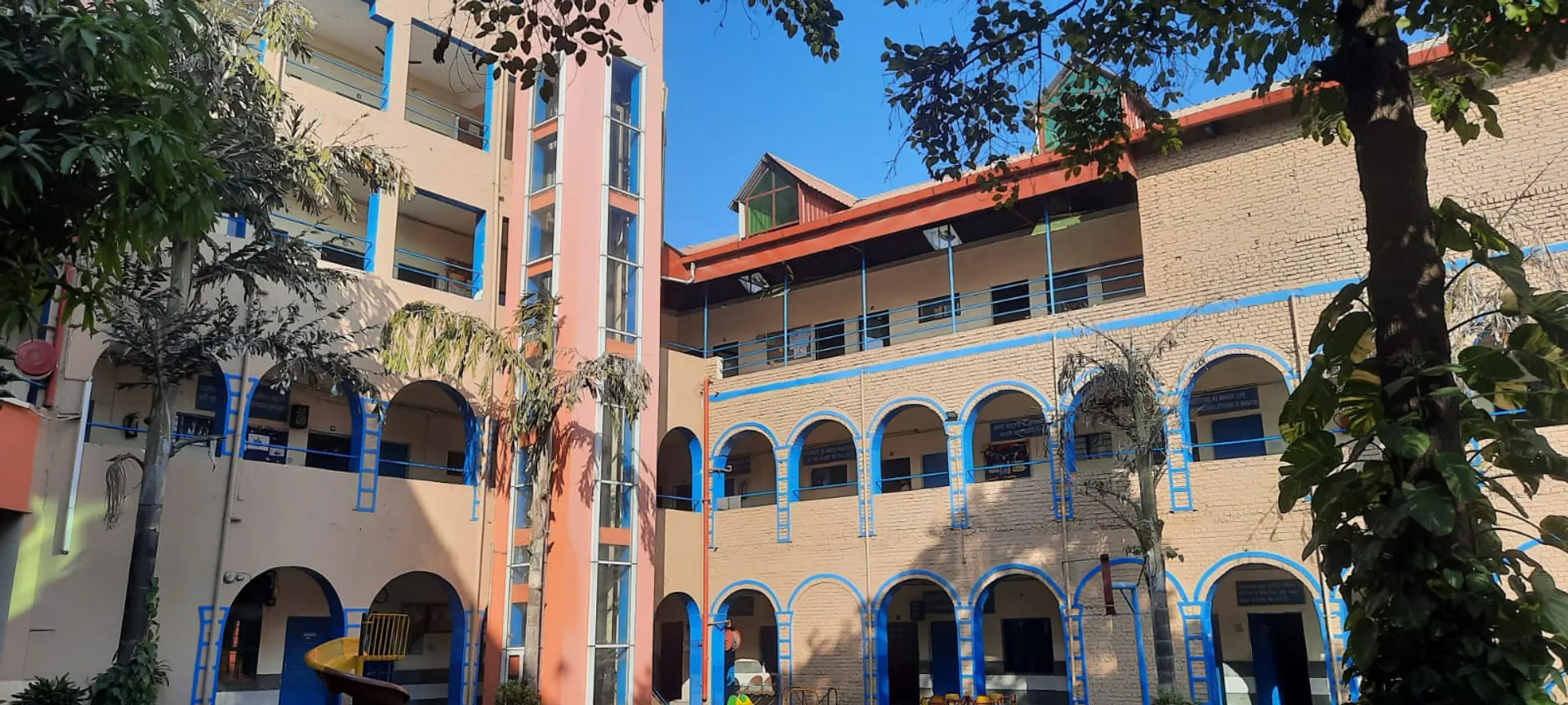 Maa Ganga Vidyalaya campus