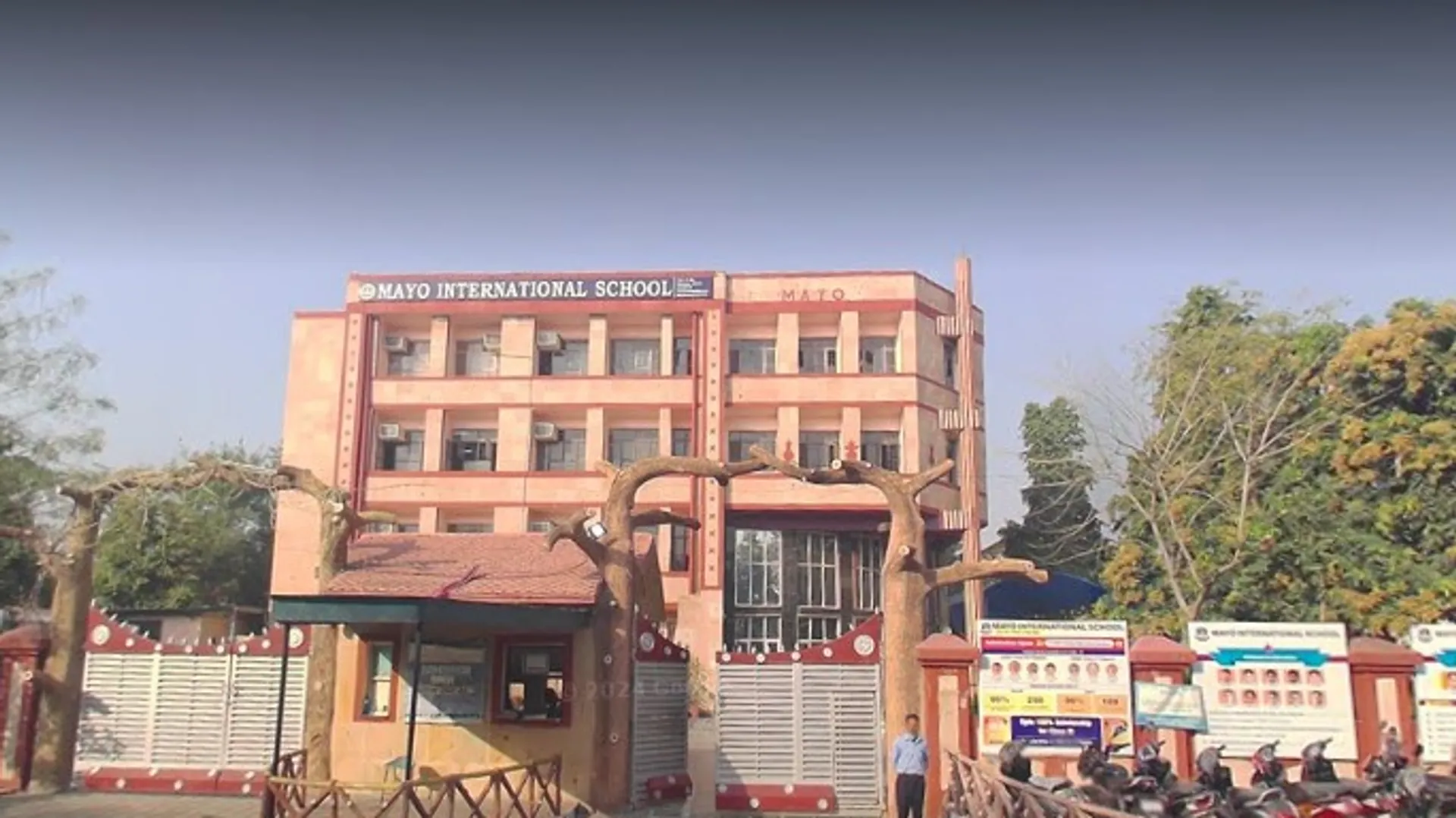 Mayo International School campus