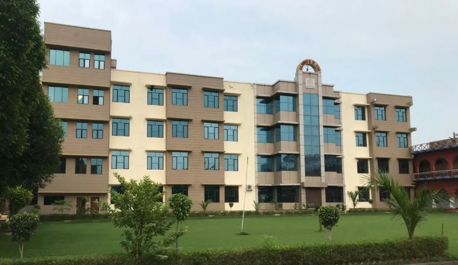 Nathu Ram Convent Senior Secondary School campus