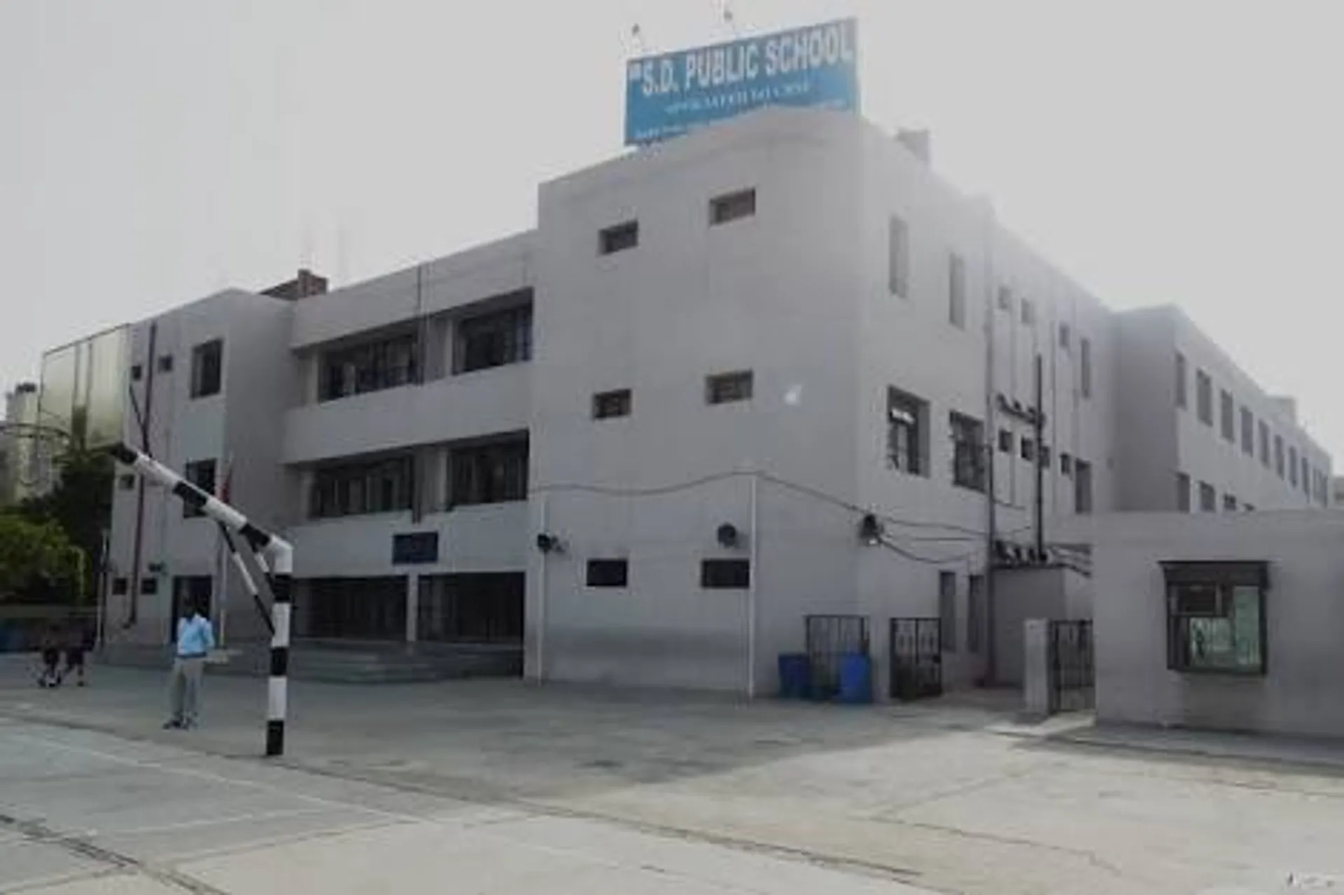 Sanatan Dharam Public School campus