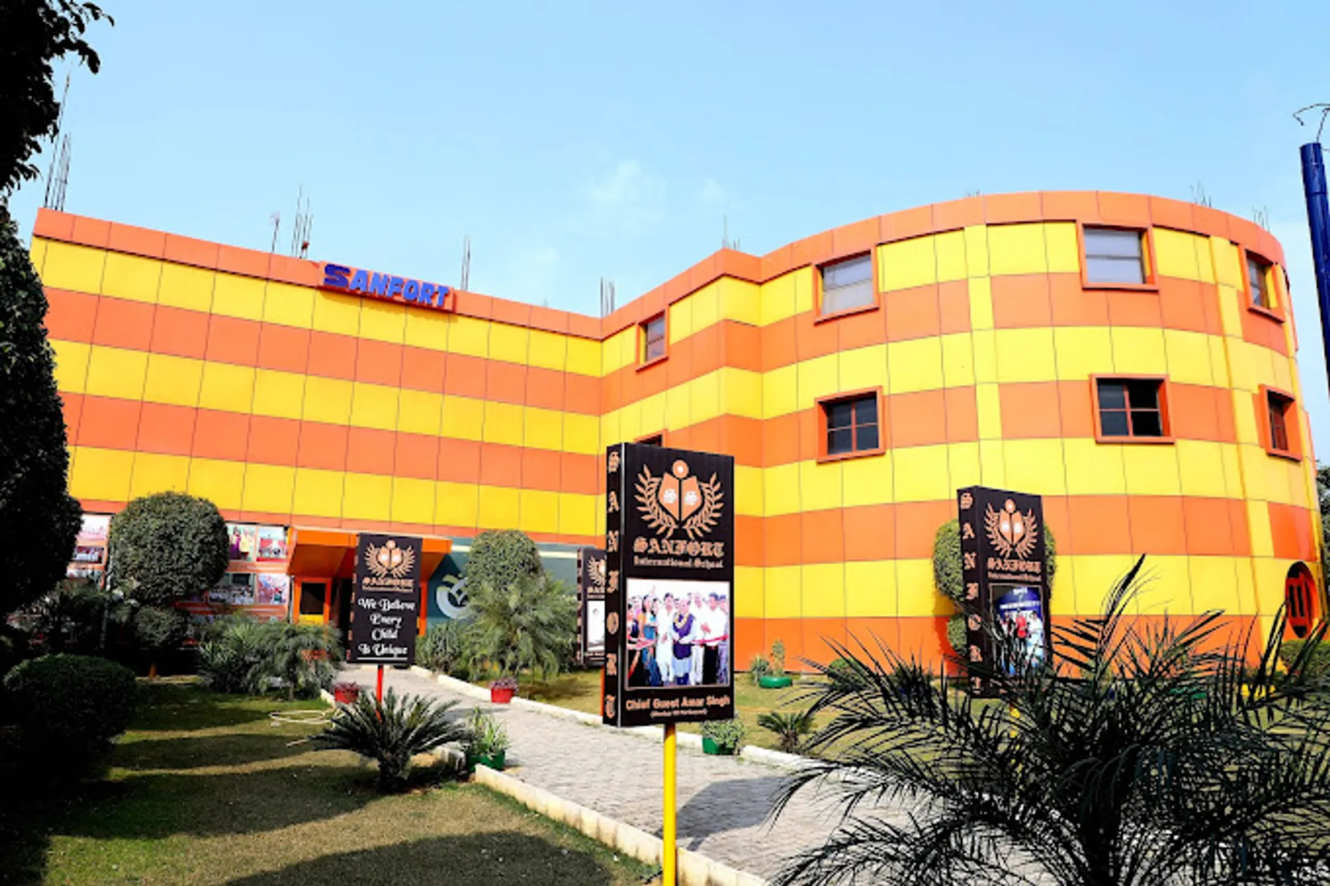 Sanfort International School campus
