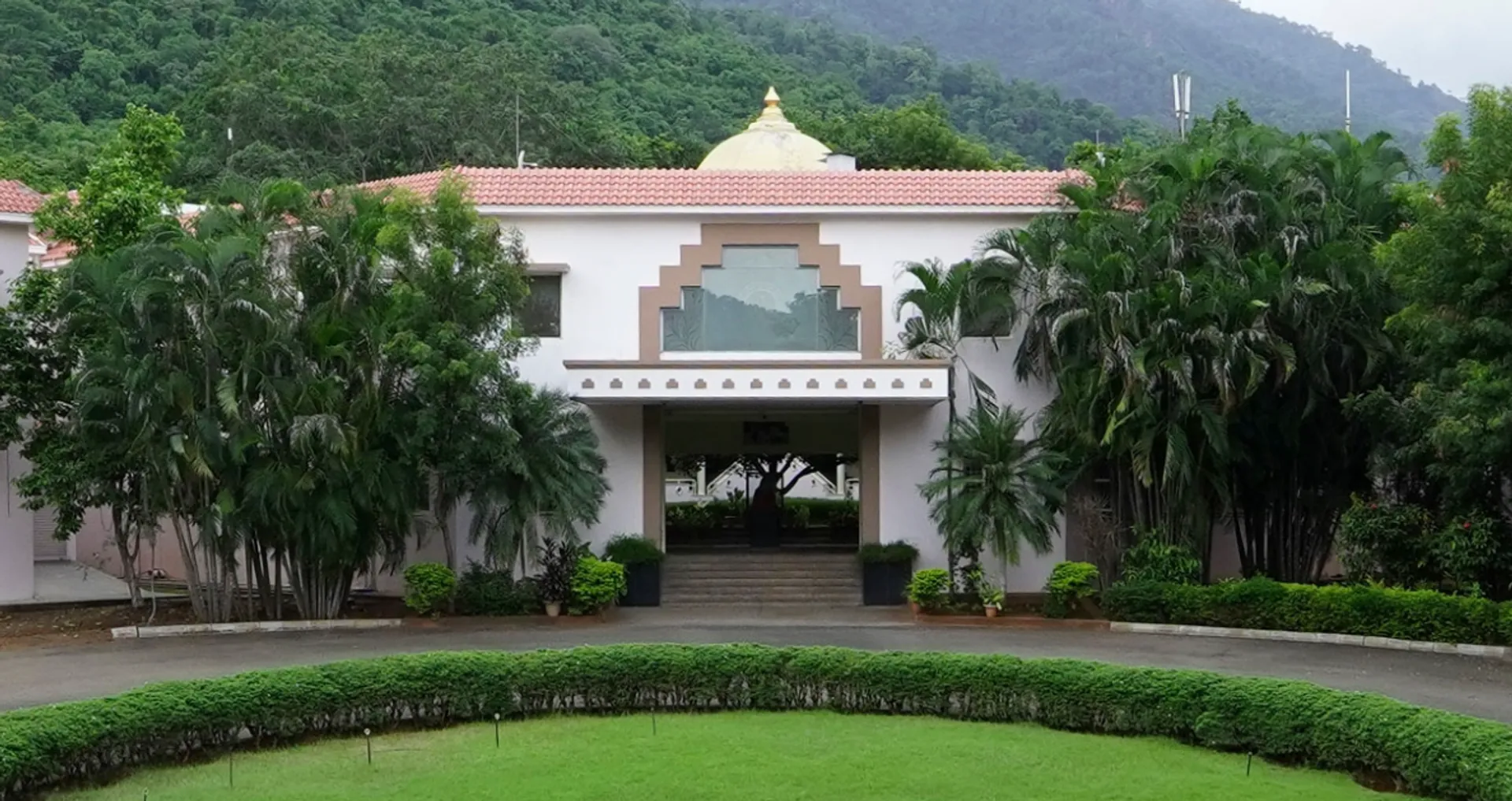 Satchidananda Jothi Nikethan International School