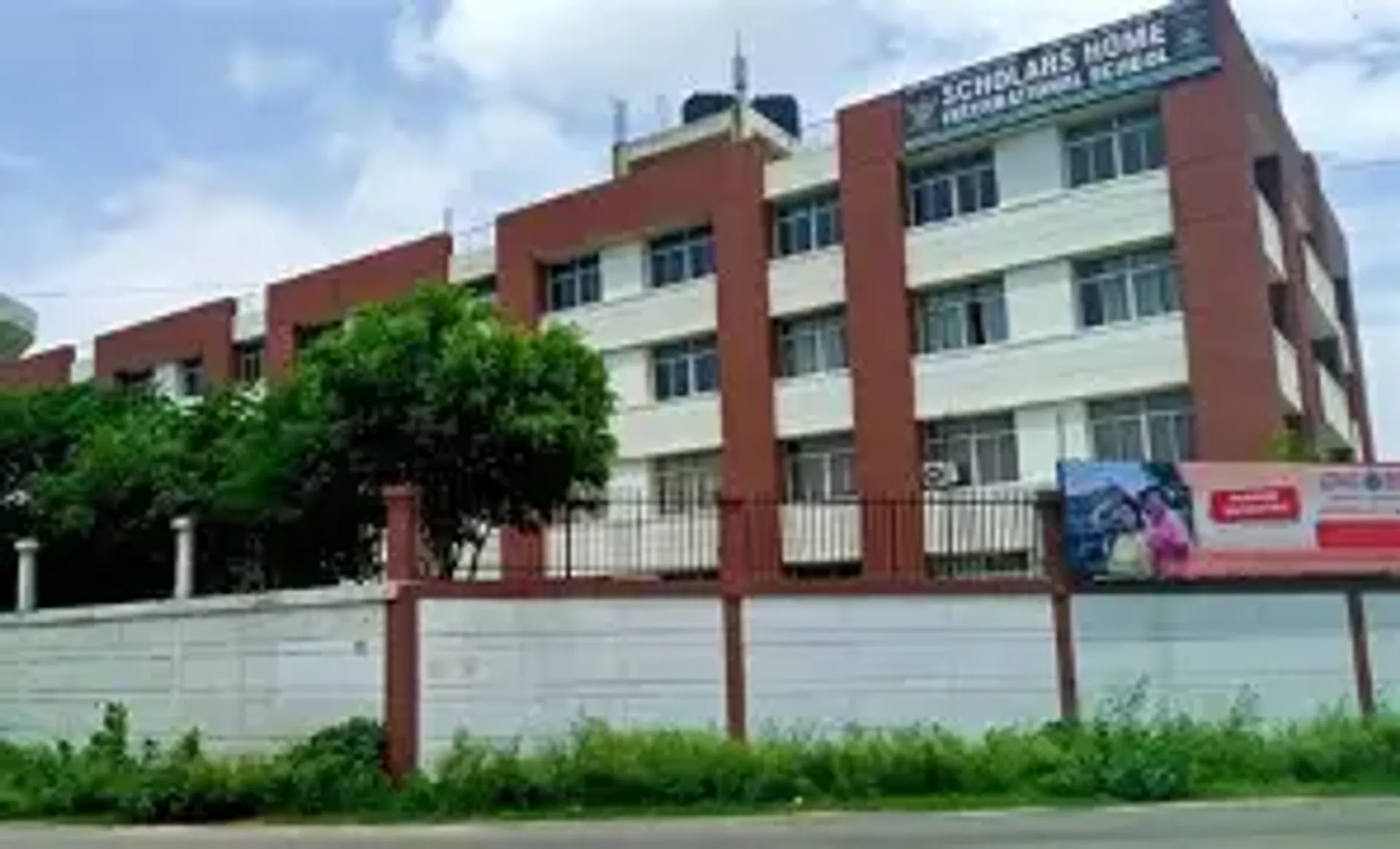 Scholars Home International School campus