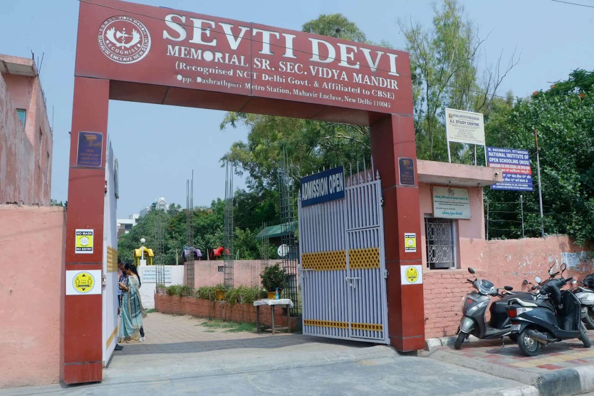 Sevti Devi Memorial Sr. Sec. Vidya Mandir campus