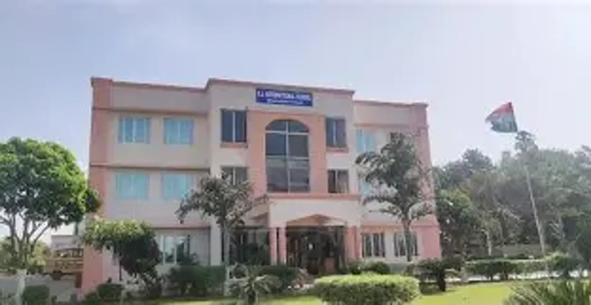 Shanti Niketan Public School campus