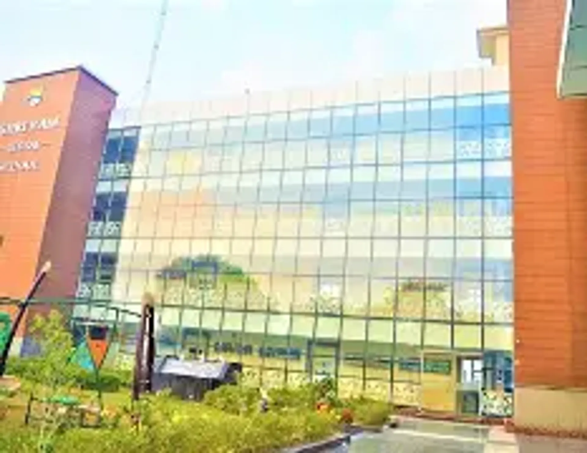 Shri Ram Global School campus