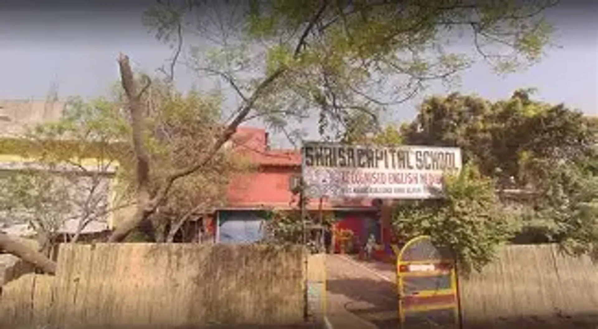 Shri S R Capital School campus