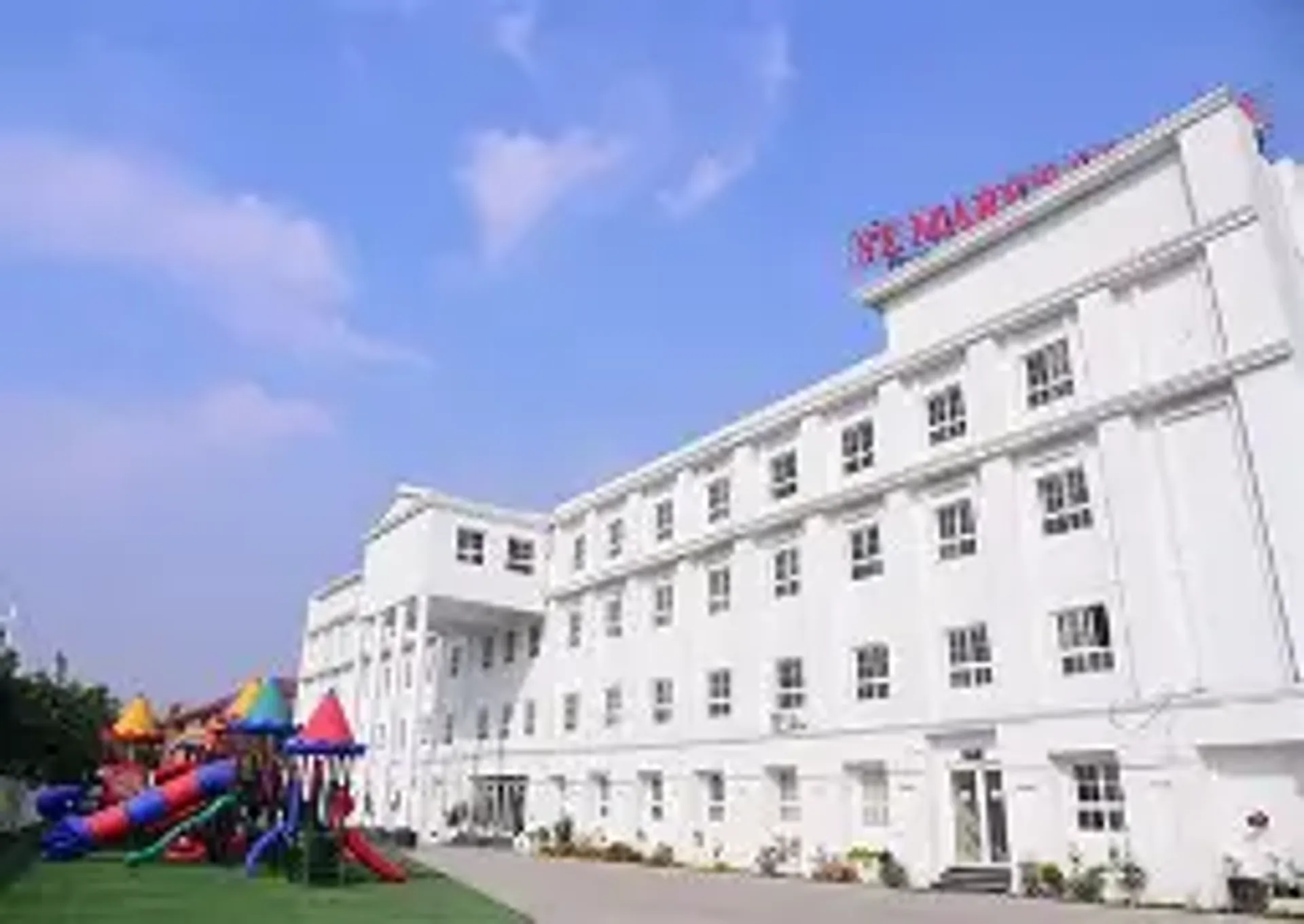 SMG Public School campus