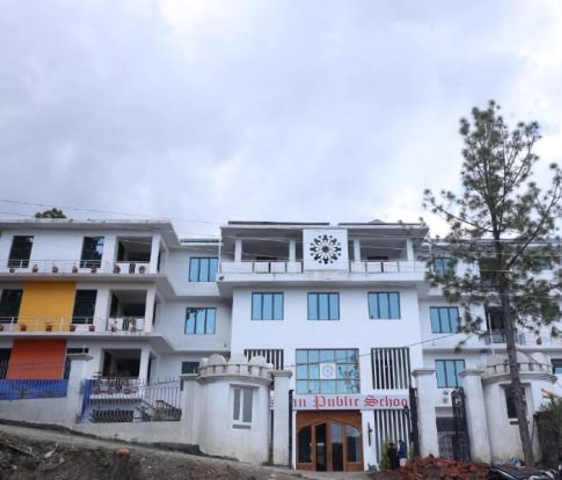Solan Public School
