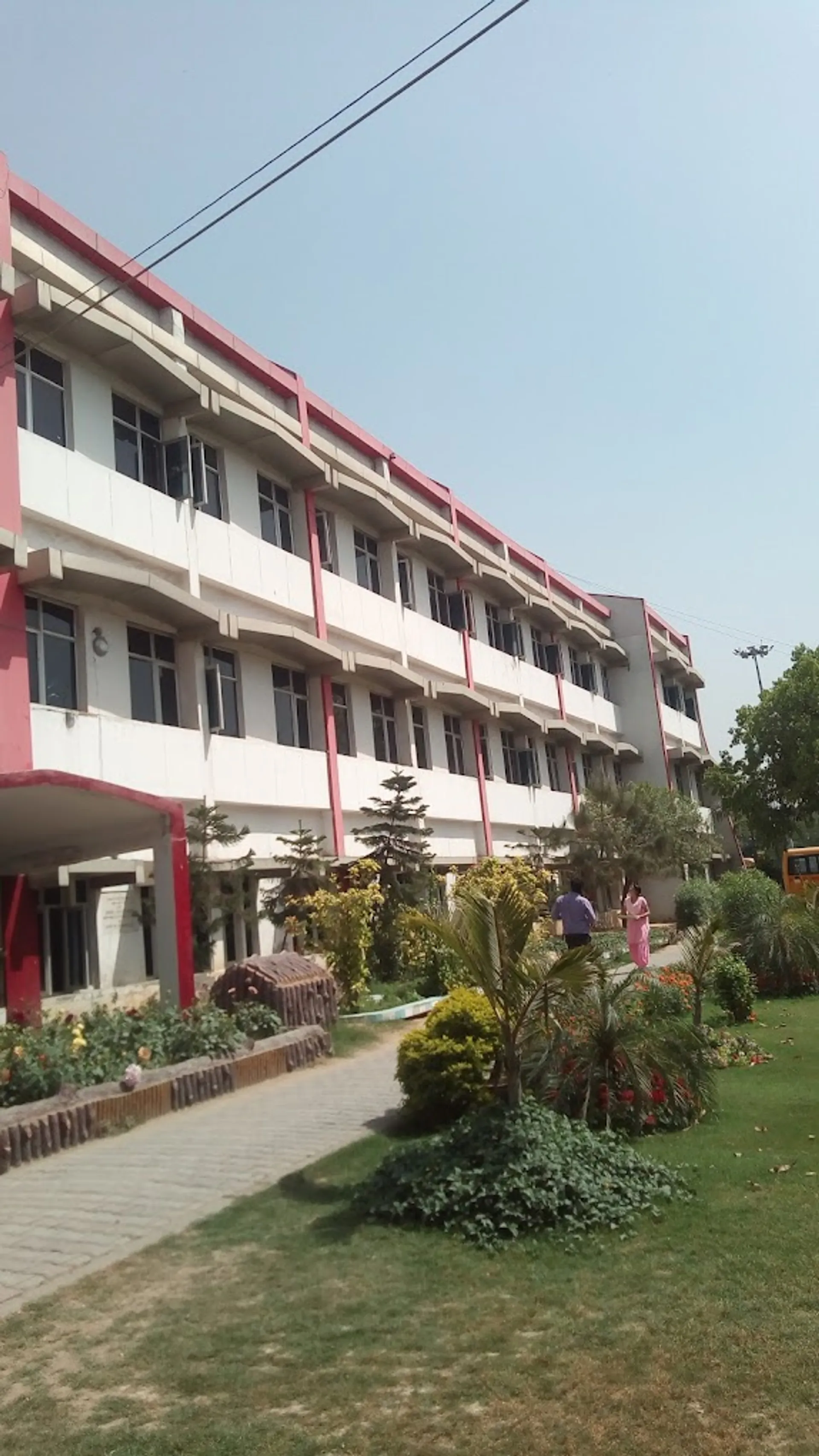 South Delhi Public School campus
