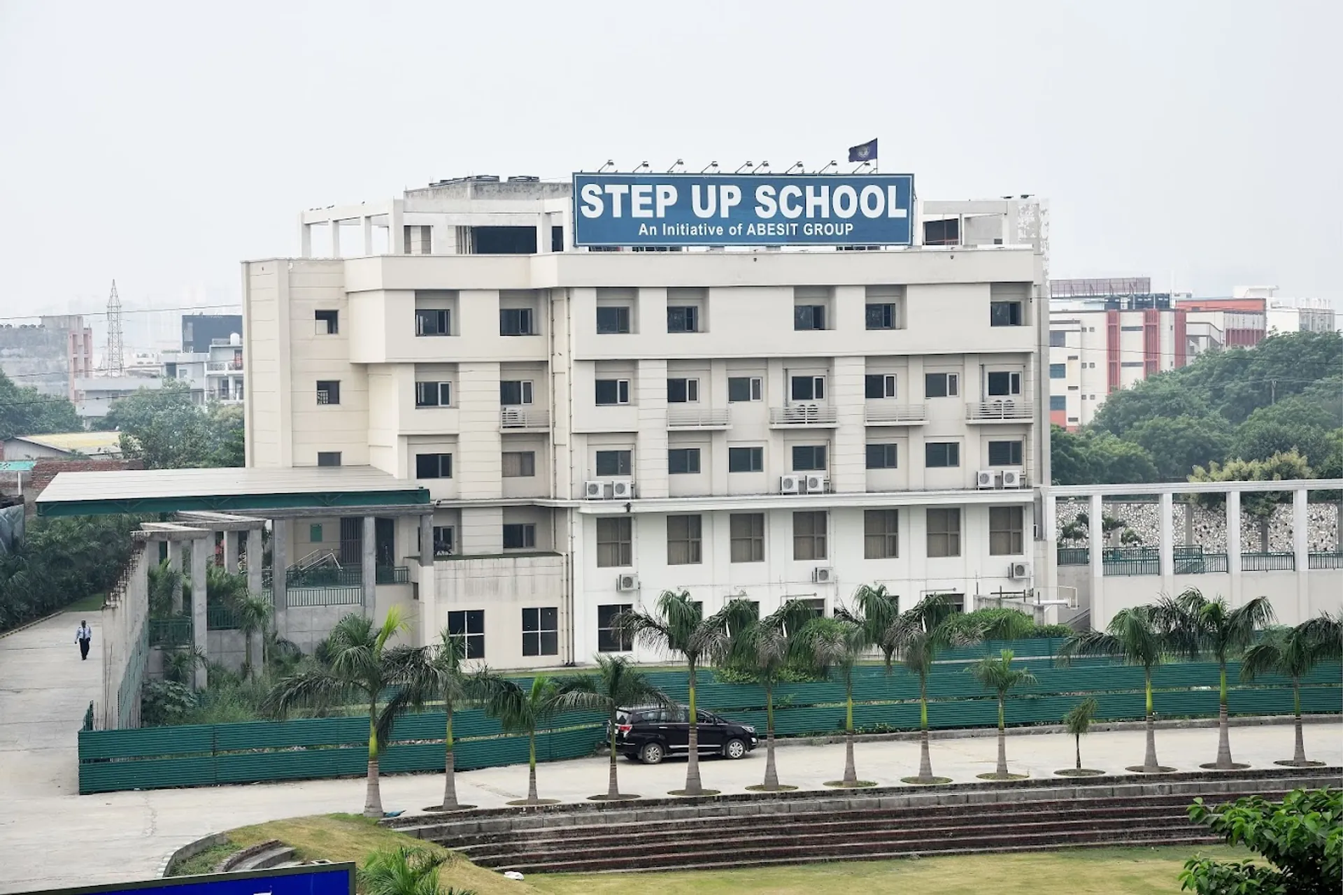 Step Up School campus