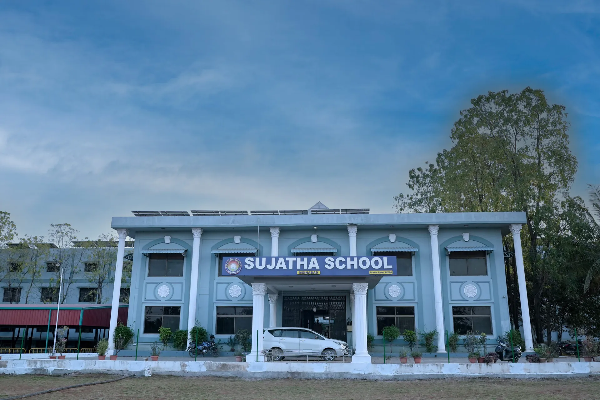 Sujatha School