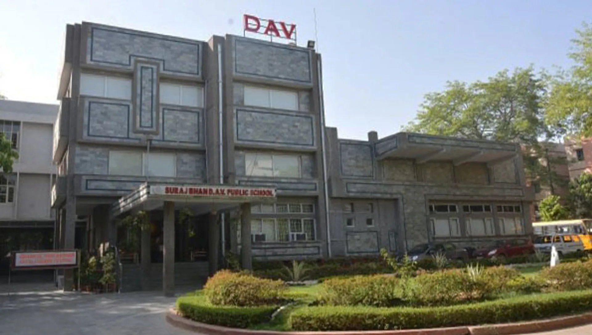 Suraj Bhan DAV Public School campus