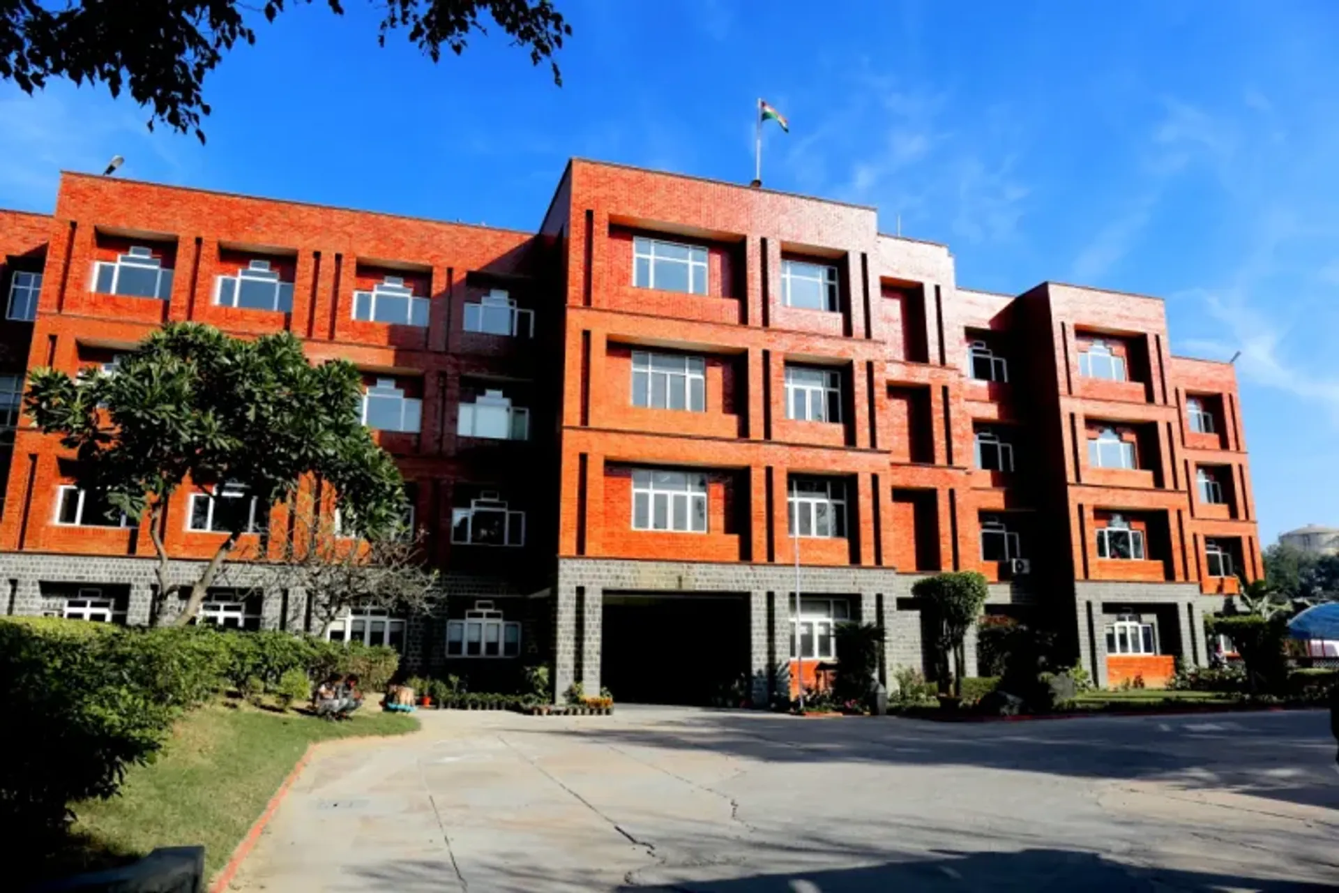 Uttam School For Girls campus