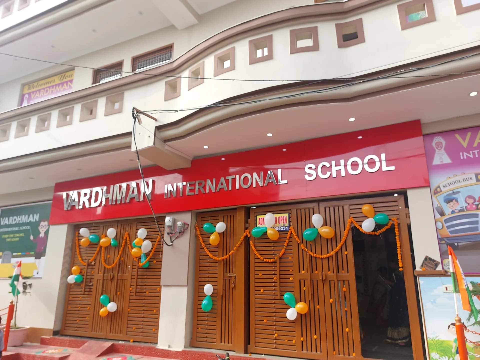 Vardhman International School campus