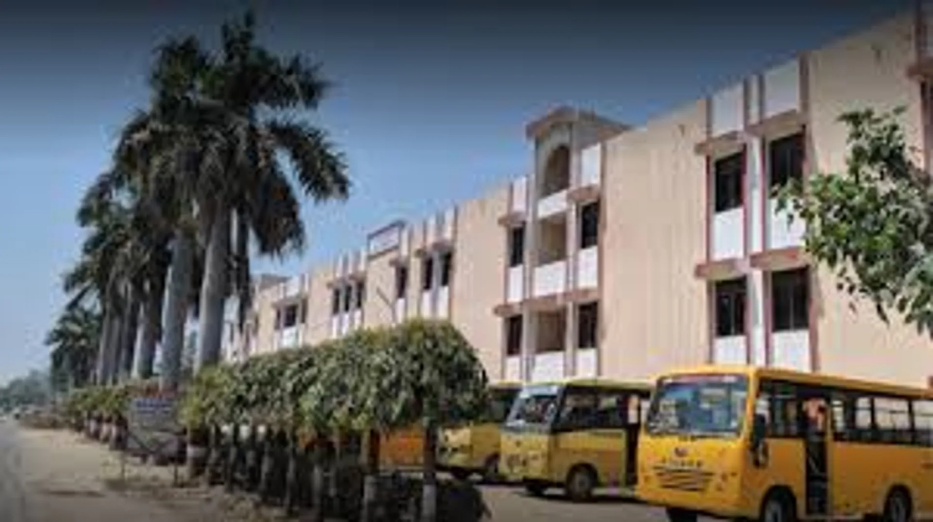 Vivekanand Academy campus