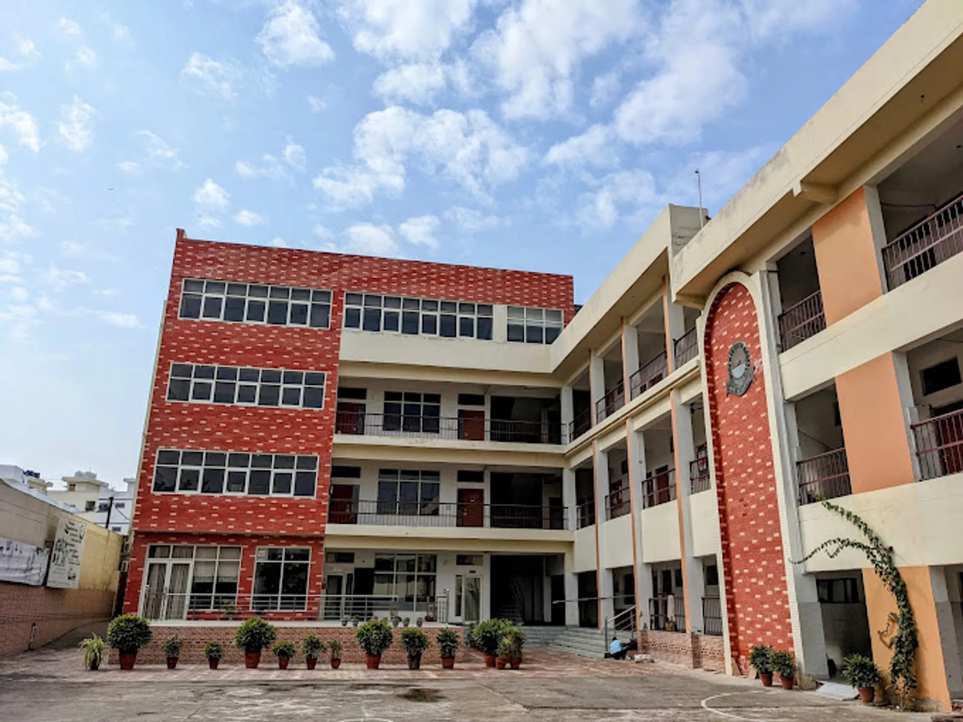 Yash Memorial School campus