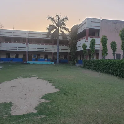 Dhaka Public School logo