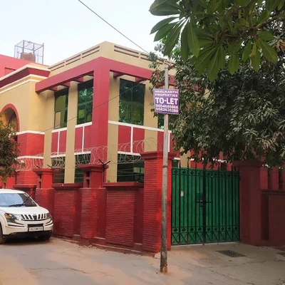 Ryan International School logo